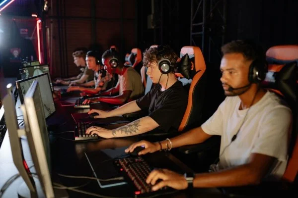 esports team strategy